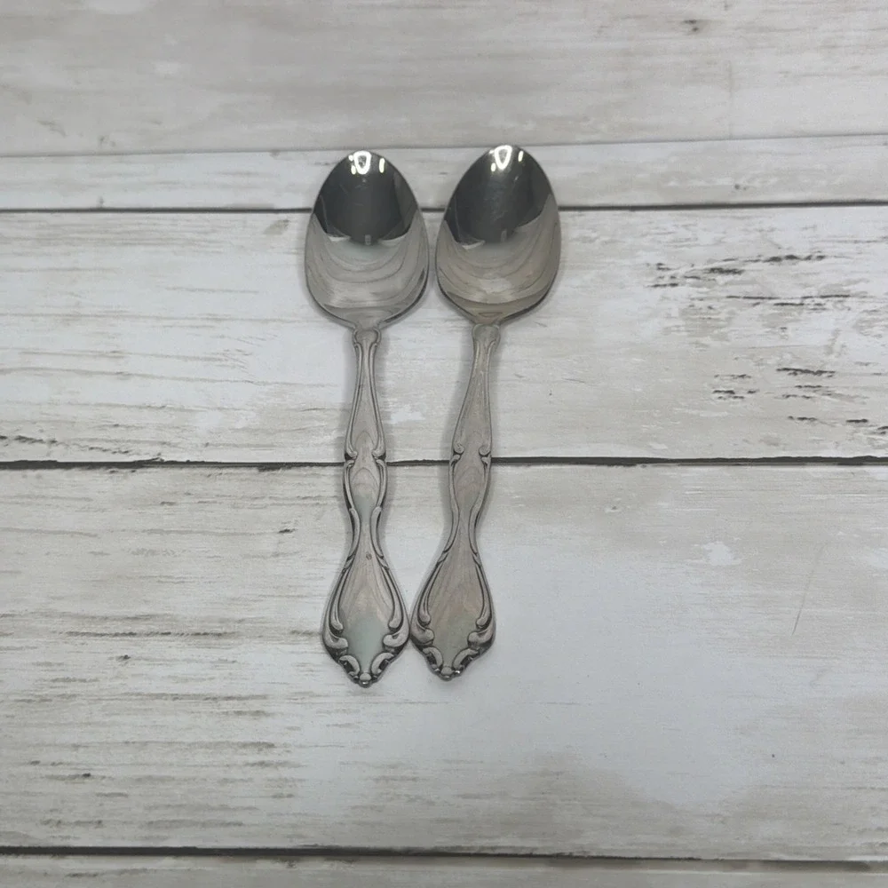 Oneida Community Cantata Stainless Silverware Flatware Spoons Lot 2